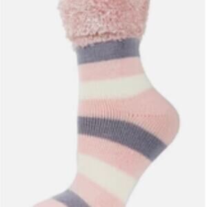 Me Moi Pink Grey Plush Lined Cabin Socks fits size 9-11 NWT Striped